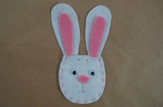 Make your own Bunny Pouch Necklace - Sew a Softie